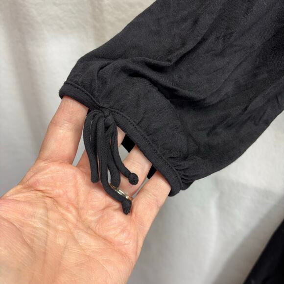 Elegant Black Dress - Perfect for Fall - Size Small - Picture 6 of 7